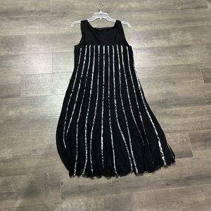 Women’s dress black and white with black top